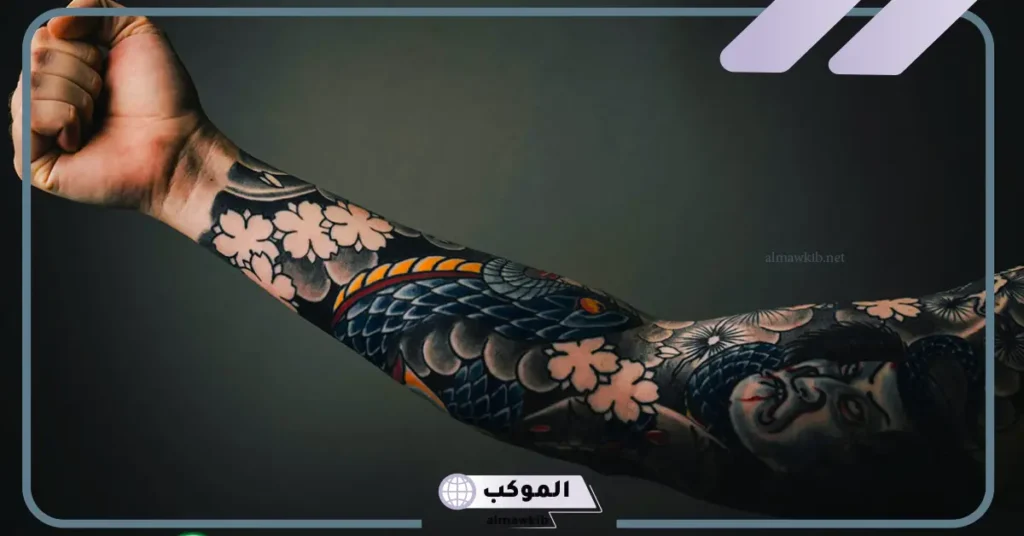 تفسير حلم رؤية الوشم في المنام للرجل والمرأة لابن سيرين 6 تفسير حلم الوشم للرجل