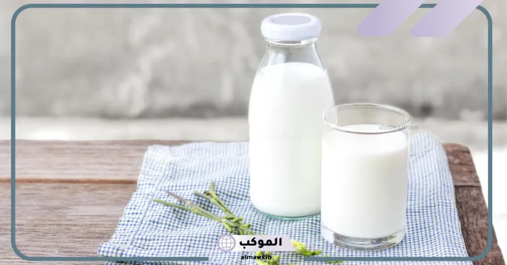 تفسير حلم الحليب في المنام وشربه للرجل والمرأة لابن سيرين 6 تفسير حلم شرب الحليب للمتزوجة