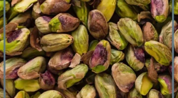 حلمت بأكل الفستق