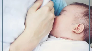 حلمت بارضاع طفل