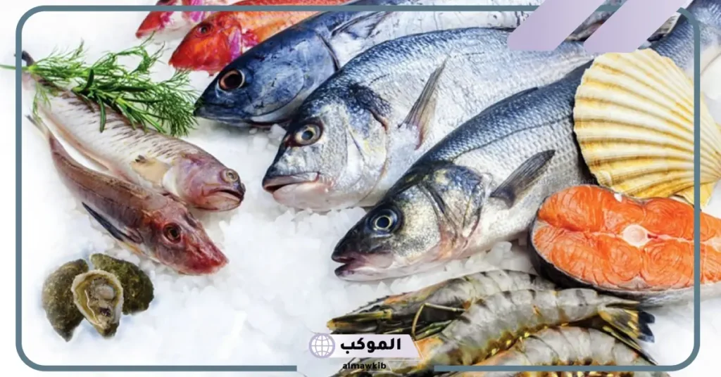 حلمت اني اكل سمك في المنام للرجل مع شخص اعرفه لابن سيرين 5 تفسير حلم أكل السمك للعزباء