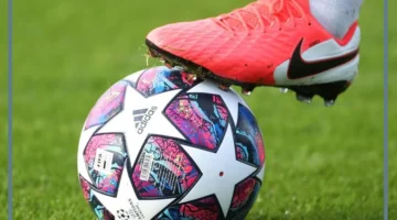 عالم كرة القدم