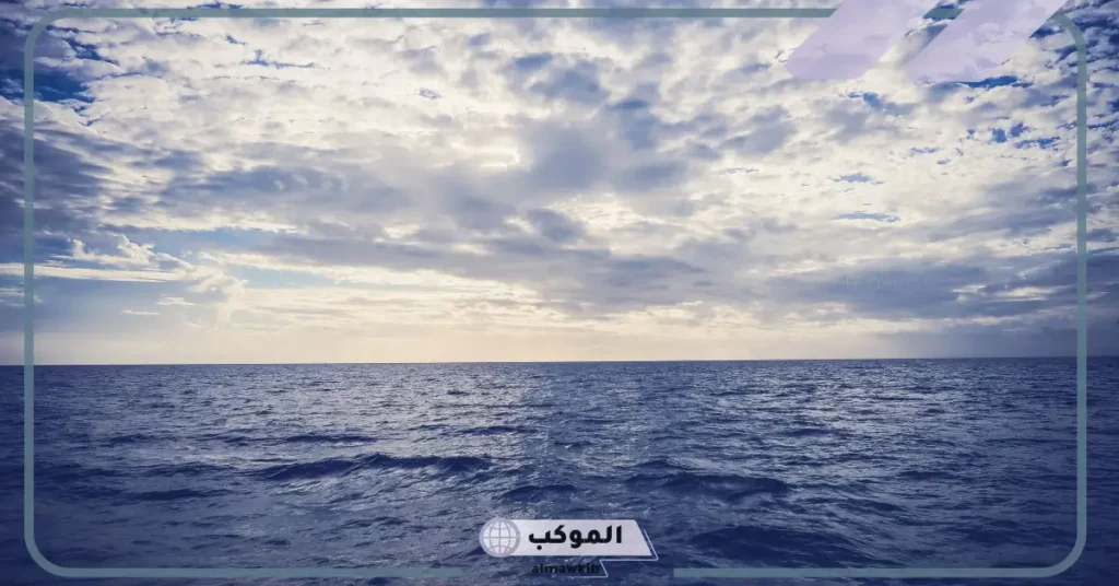 عبارات عن البحر والحب