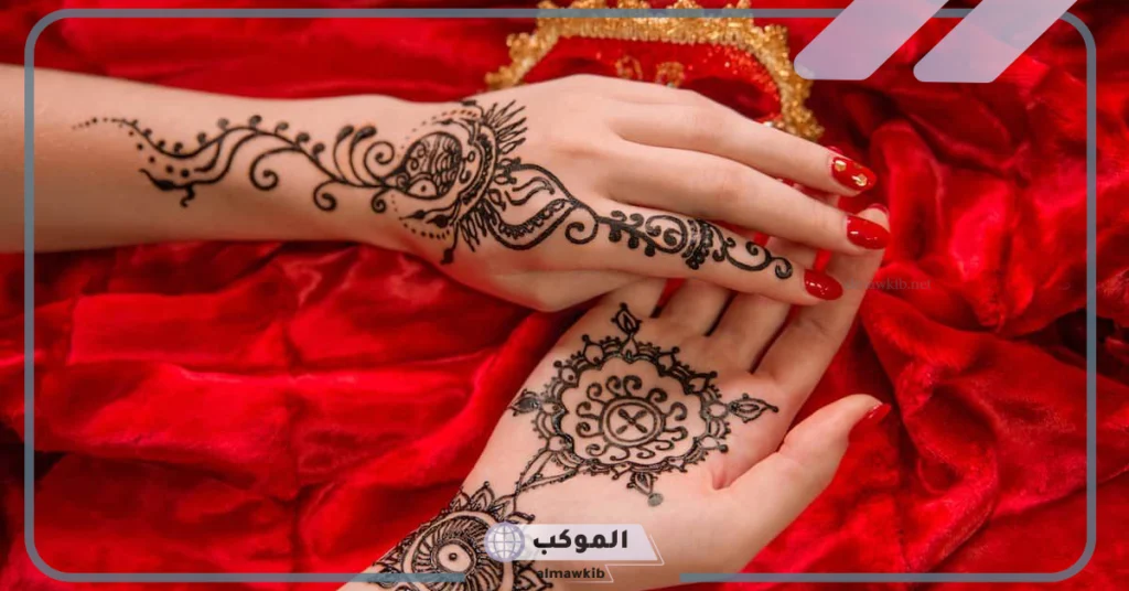 تفسير حلم الحناء في يد شخص آخر