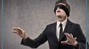 حلمت بالعمى