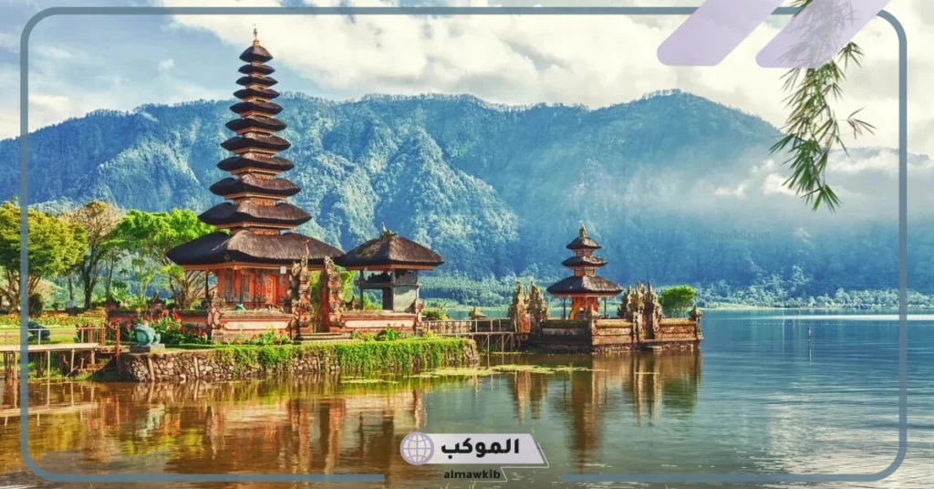 مساحة إندونيسيا 