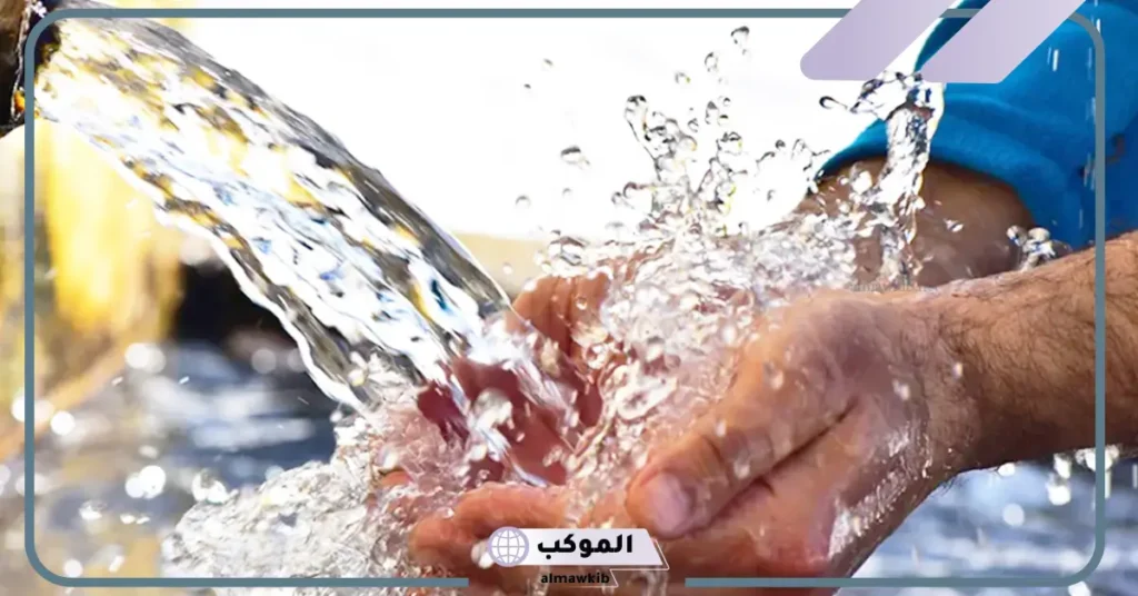 رؤية الماء الصافي في المنام للعزباء