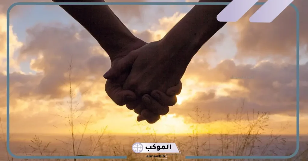 تفسير رؤية الأخ في المنام للمرأة والرجل للإمام الصادق 5 رؤية الأخ في المنام للعزباء