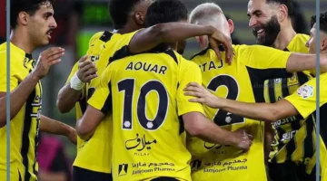 مباراة الدحيل والاتحاد