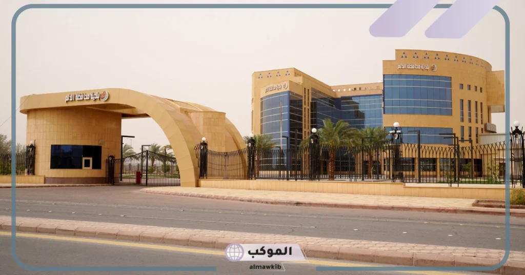 كم عدد سكان الدلم 