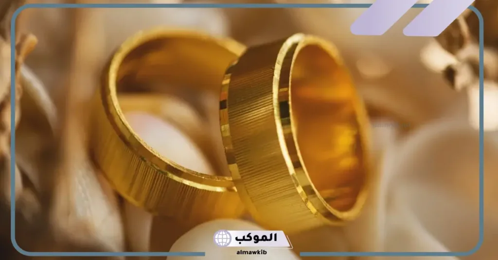 تفسير حلم خواتم الذهب في المنام للمرأة المتزوجة لابن سيرين 6 تفسير حلم لبس خاتم ذهب في اليد اليسرى للعزباء