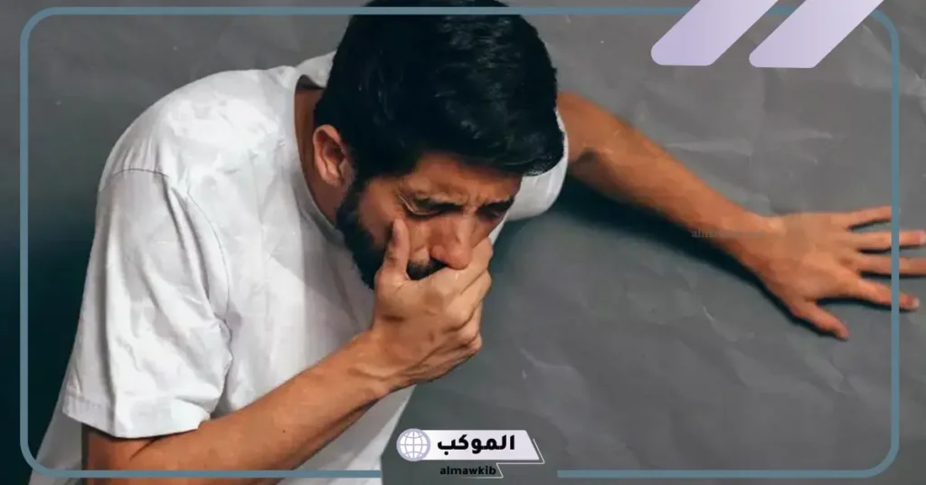 تفسير حلم الاستفراغ والترجيع في المنام للرجل والعزباء لابن سيرين 6 تفسير حلم الاستفراغ الأبيض للمتزوجة