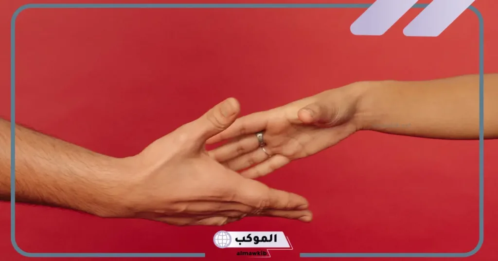 تفسير حلم شخص تحبه يتكلم معك